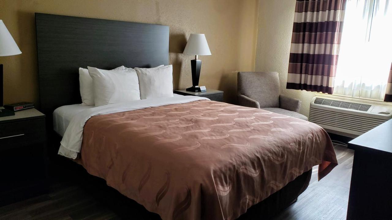 Quality Inn Dfw Airport North - Irving Luaran gambar