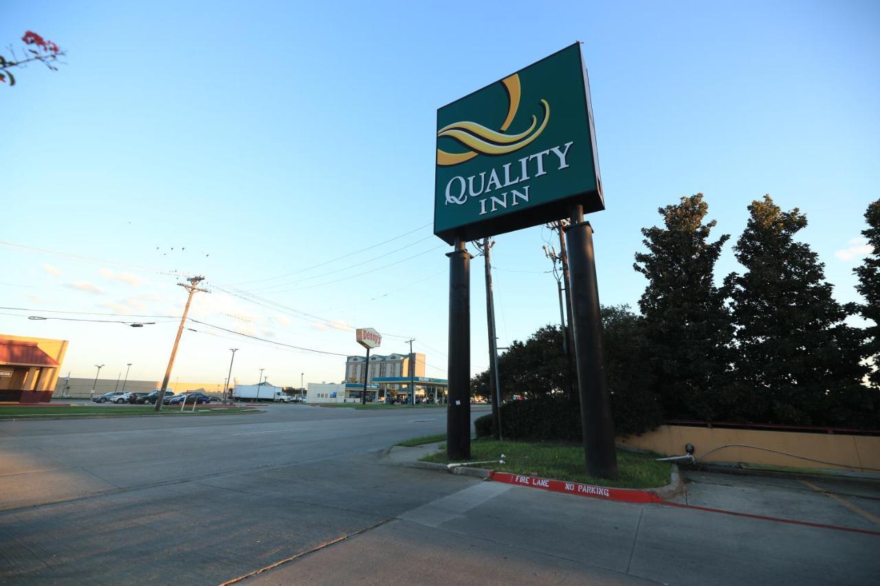 Quality Inn Dfw Airport North - Irving Luaran gambar