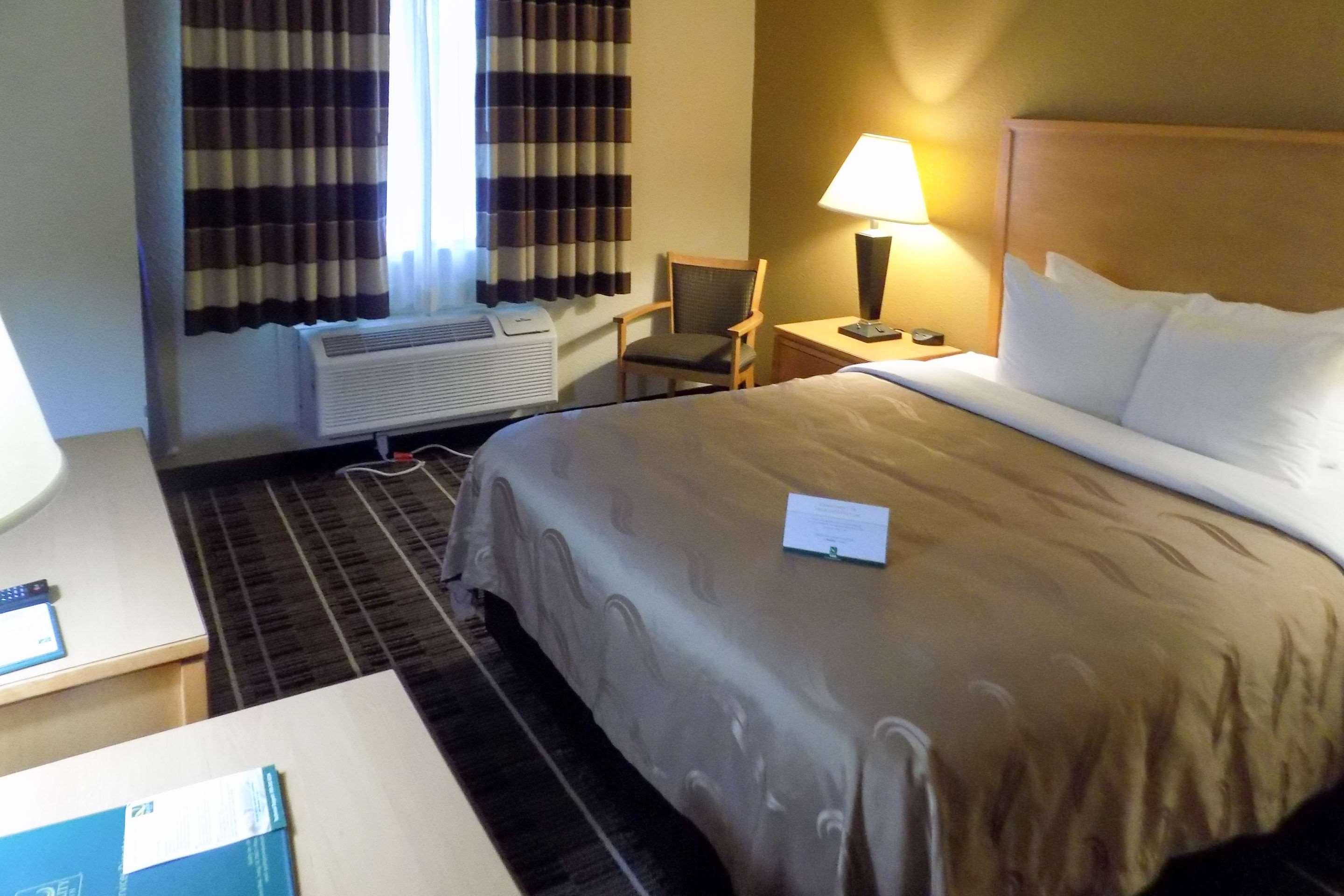 Quality Inn Dfw Airport North - Irving Luaran gambar