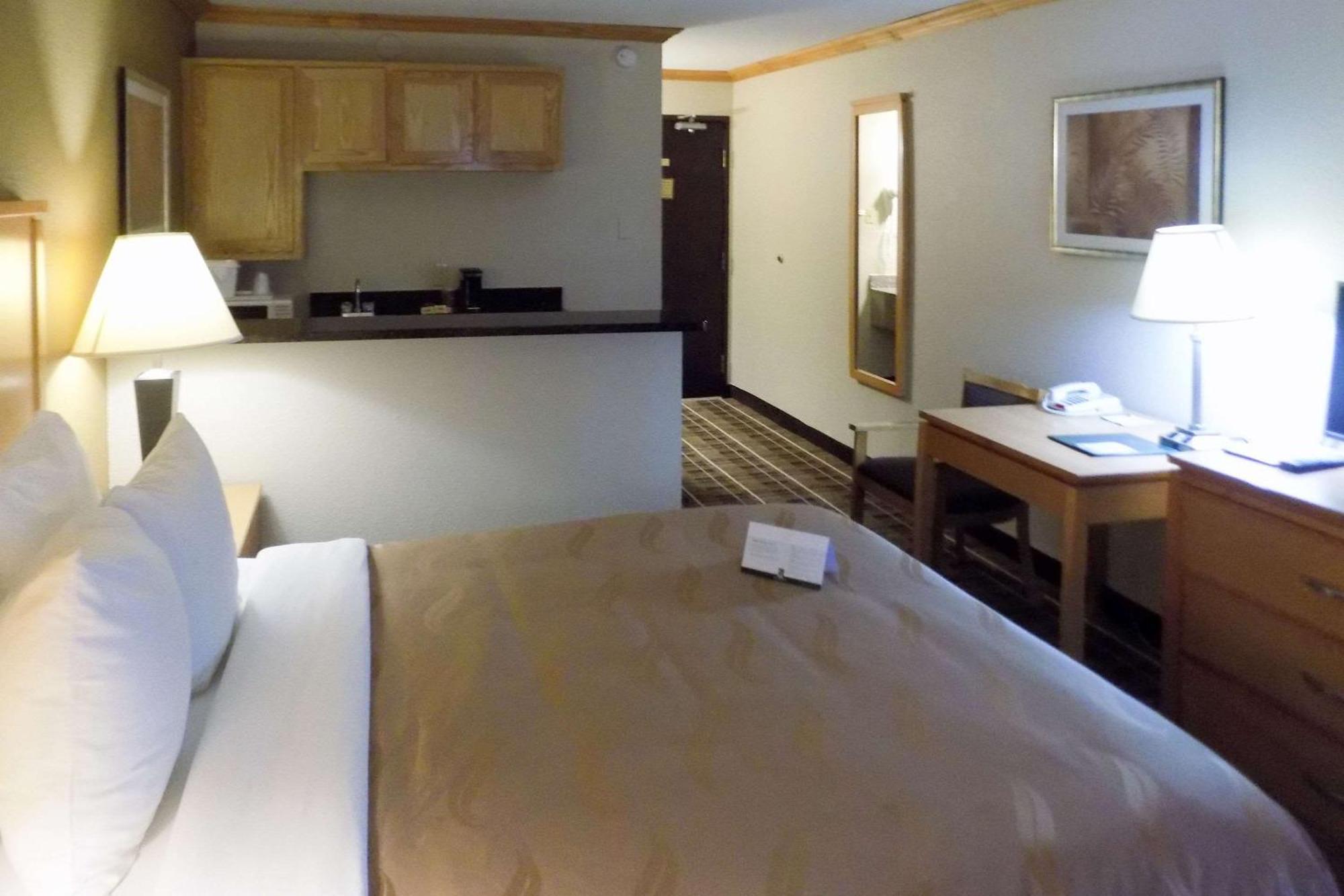 Quality Inn Dfw Airport North - Irving Luaran gambar