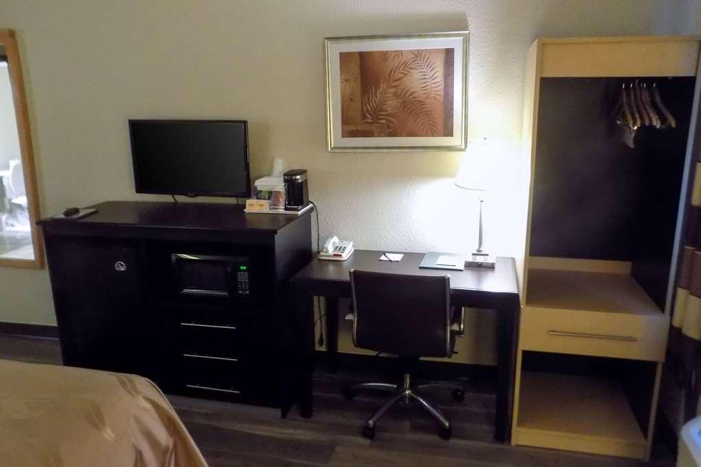 Quality Inn Dfw Airport North - Irving Bilik gambar