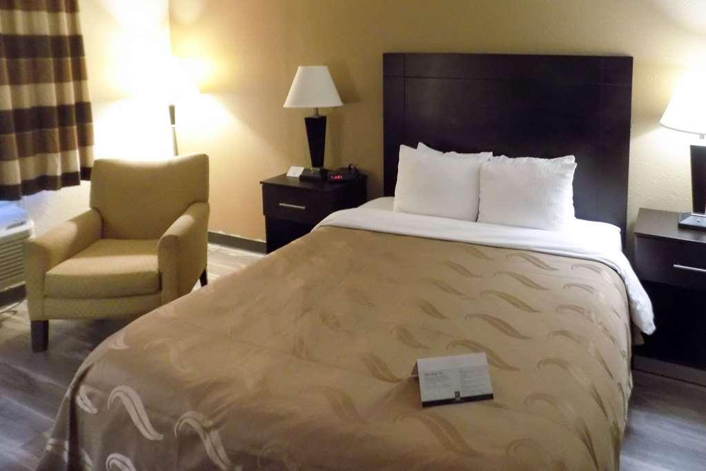 Quality Inn Dfw Airport North - Irving Bilik gambar