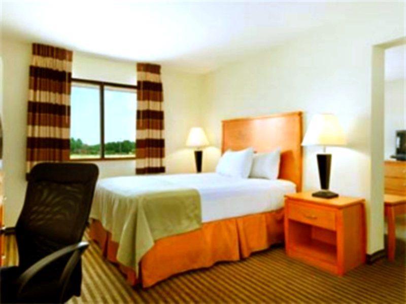 Quality Inn Dfw Airport North - Irving Bilik gambar